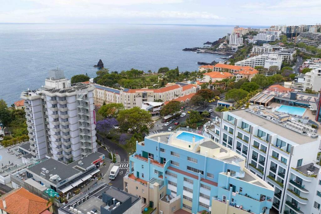 By The Sea III Lido - Com Piscina Apartment Funchal  Bagian luar foto