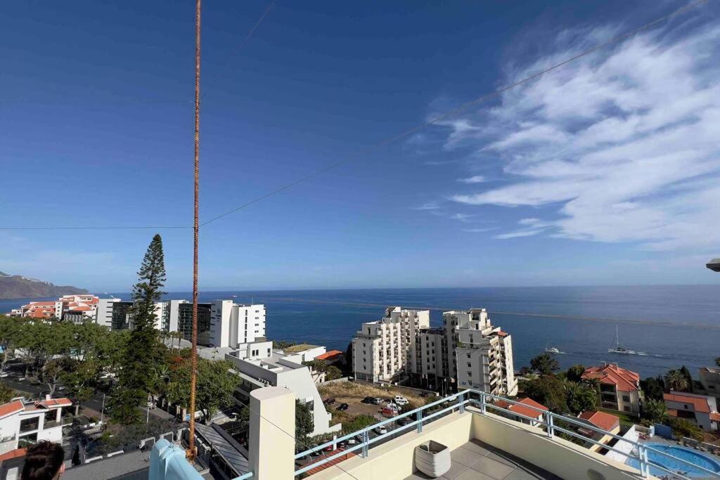 By The Sea III Lido - Com Piscina Apartment Funchal  Bagian luar foto